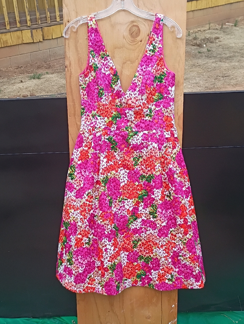 Monique Lhuillier Bold Red Dress
